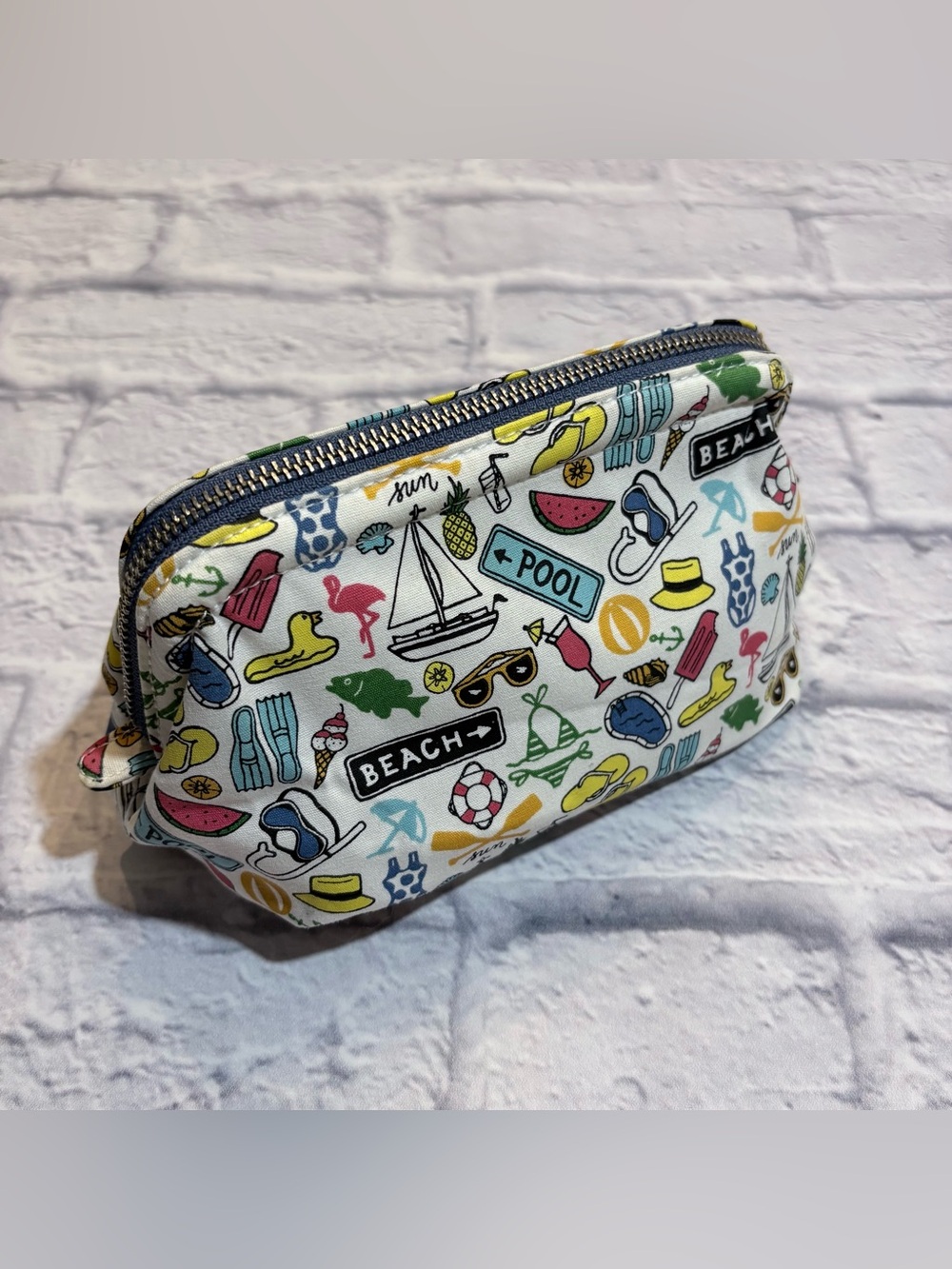 Pottery Barn beach novelty print zipper closure cosmetic bag